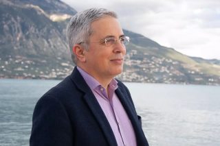 manolis makaris